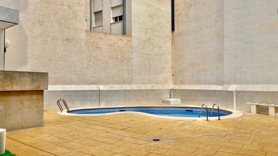 Sale - Apartment - Torrevieja - Habaneras