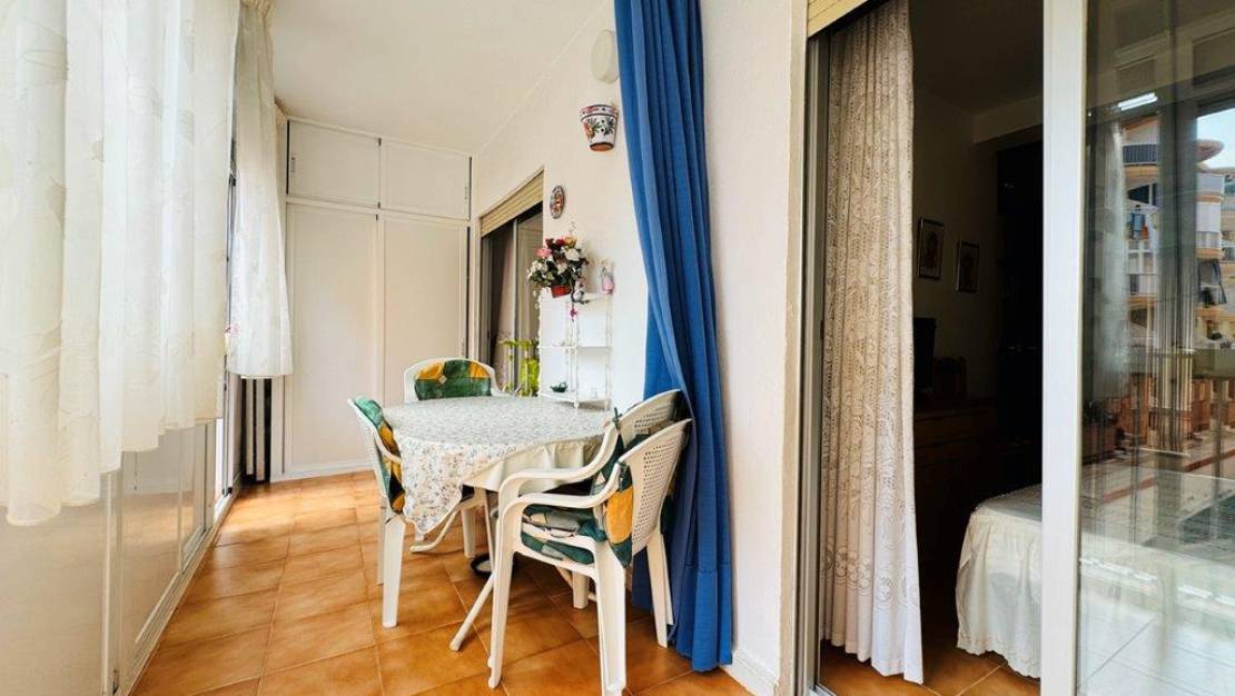 Sale - Apartment - Torrevieja - La Mata pueblo