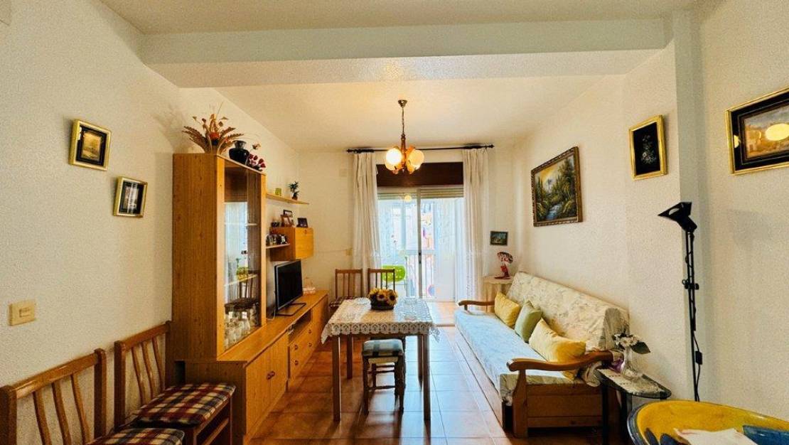 Sale - Apartment - Torrevieja - La Mata pueblo