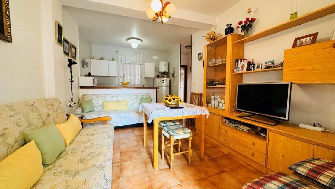 Sale - Apartment - Torrevieja - La Mata pueblo