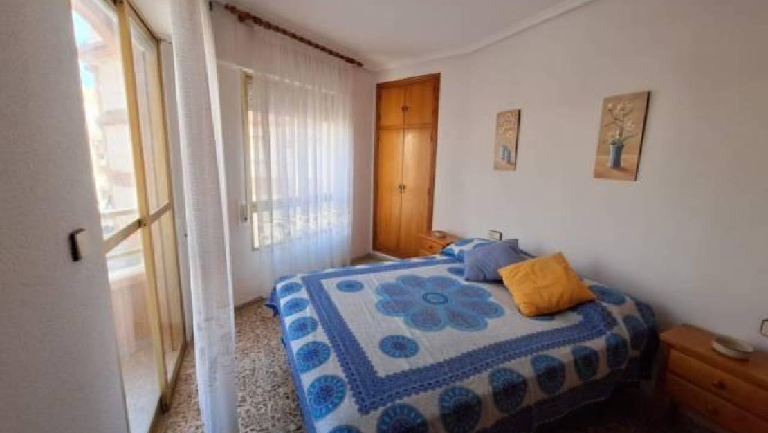 Sale - Apartment - Torrevieja - La Mata pueblo