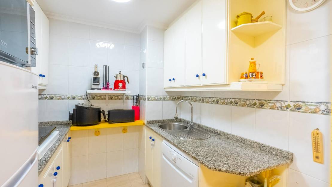 Sale - Apartment - Torrevieja - La Mata