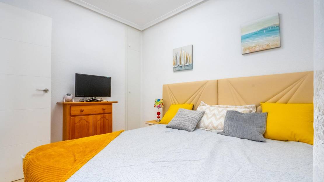 Sale - Apartment - Torrevieja - La Mata