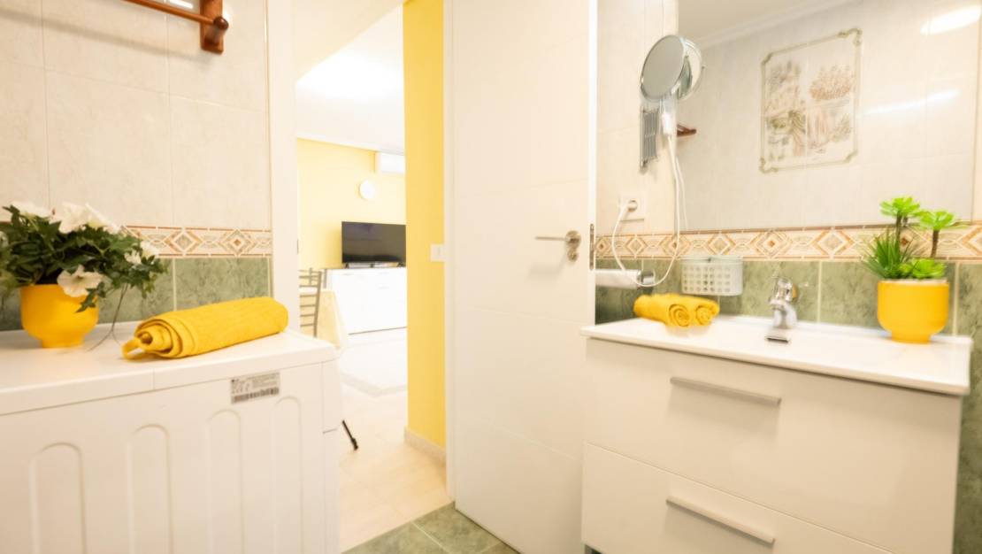 Sale - Apartment - Torrevieja - La Mata