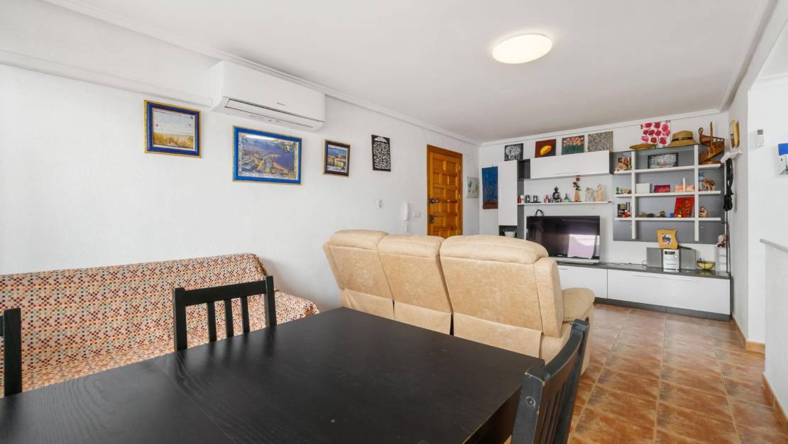 Sale - Apartment - Torrevieja - La Mata