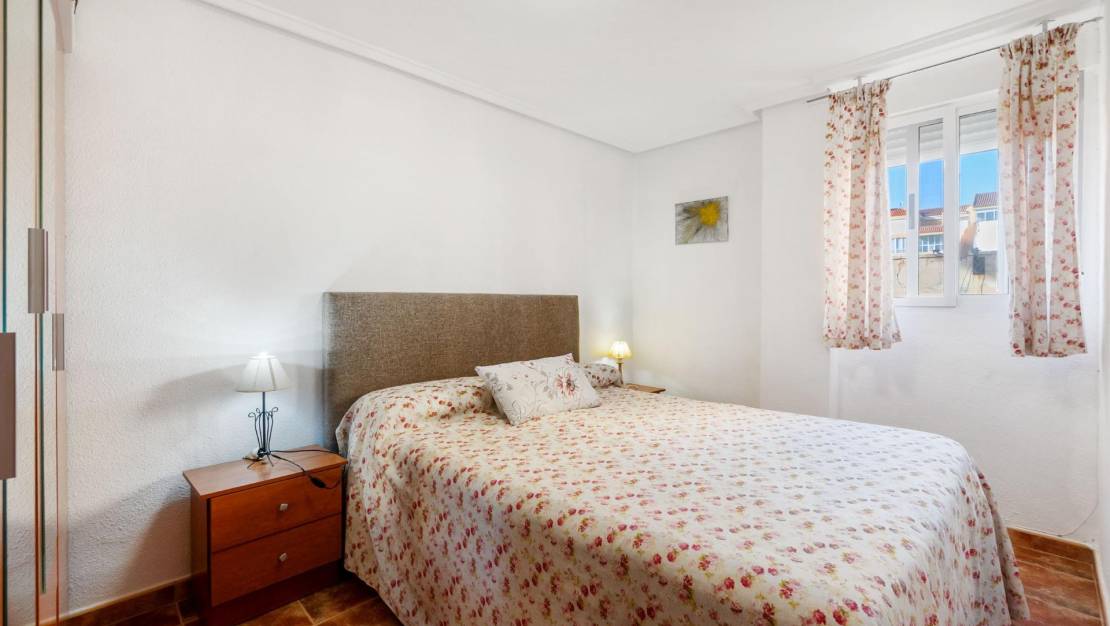 Sale - Apartment - Torrevieja - La Mata
