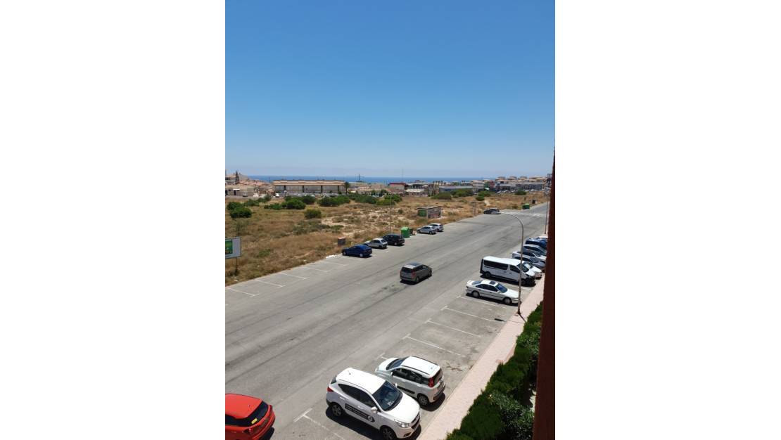 Sale - Apartment - Torrevieja - La Mata
