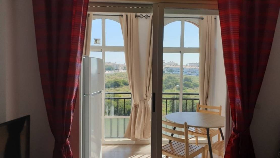 Sale - Apartment - Torrevieja - La Mata