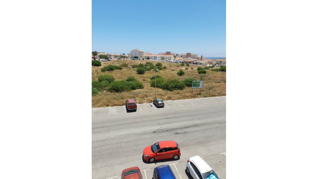 Sale - Apartment - Torrevieja - La Mata