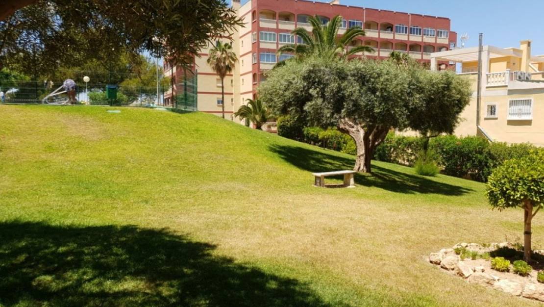 Sale - Apartment - Torrevieja - La Mata