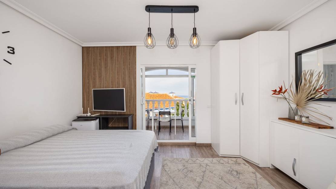 Sale - Apartment - Torrevieja - La Mata