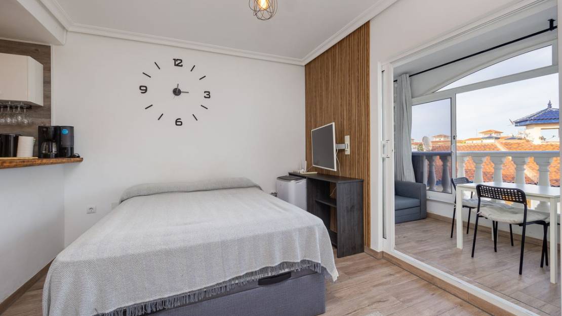 Sale - Apartment - Torrevieja - La Mata