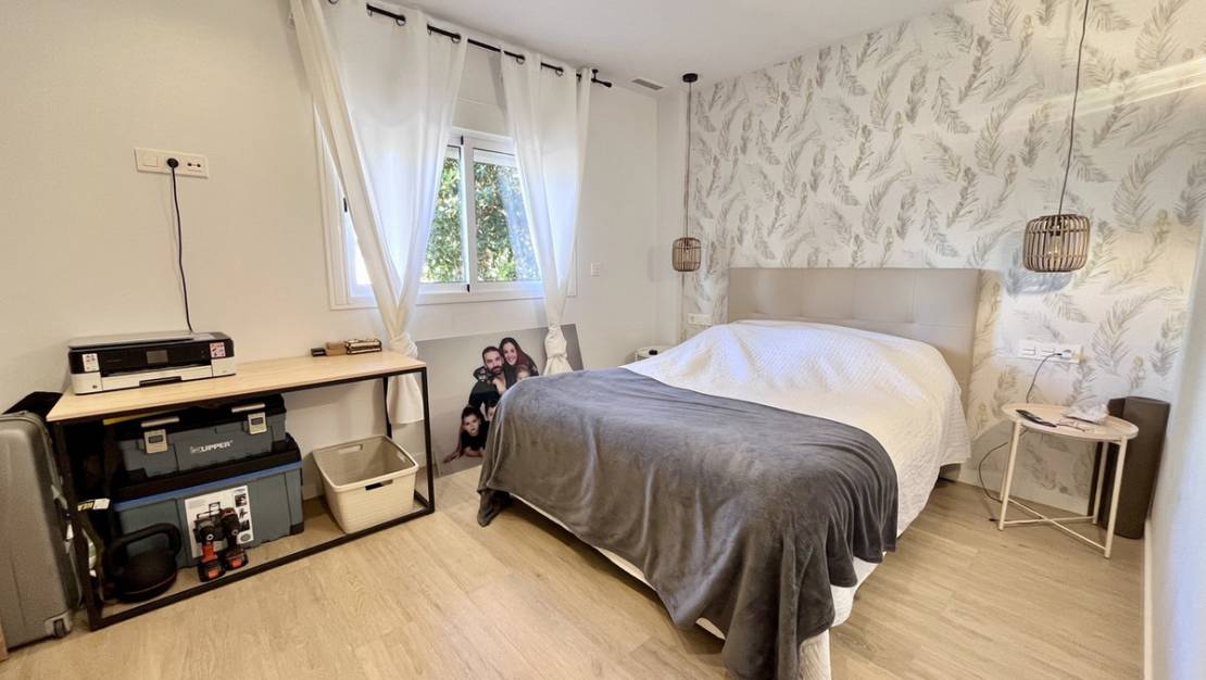 Sale - Apartment - Torrevieja - La Mata