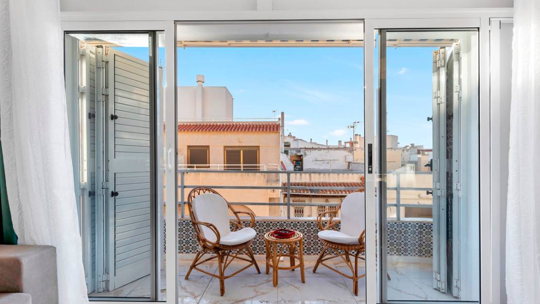 Sale - Apartment - Torrevieja - La Mata