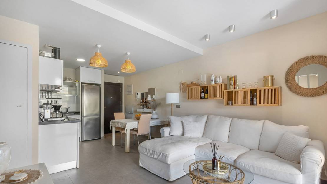 Sale - Apartment - Torrevieja - La Mata