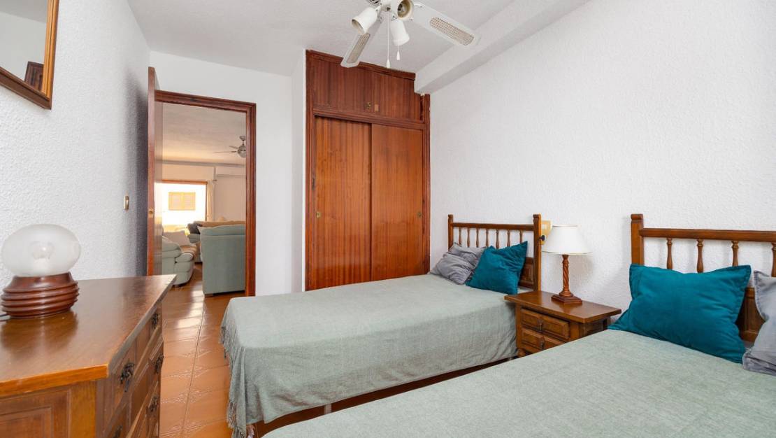 Sale - Apartment - Torrevieja - La Mata