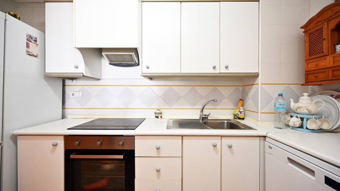 Sale - Apartment - Torrevieja - La Mata