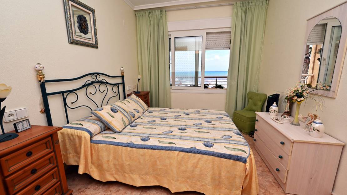 Sale - Apartment - Torrevieja - La Mata