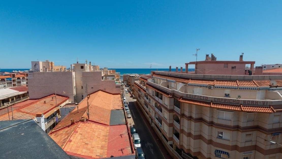 Sale - Apartment - Torrevieja - La Mata