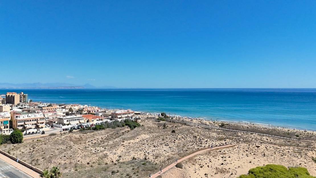 Sale - Apartment - Torrevieja - La Mata