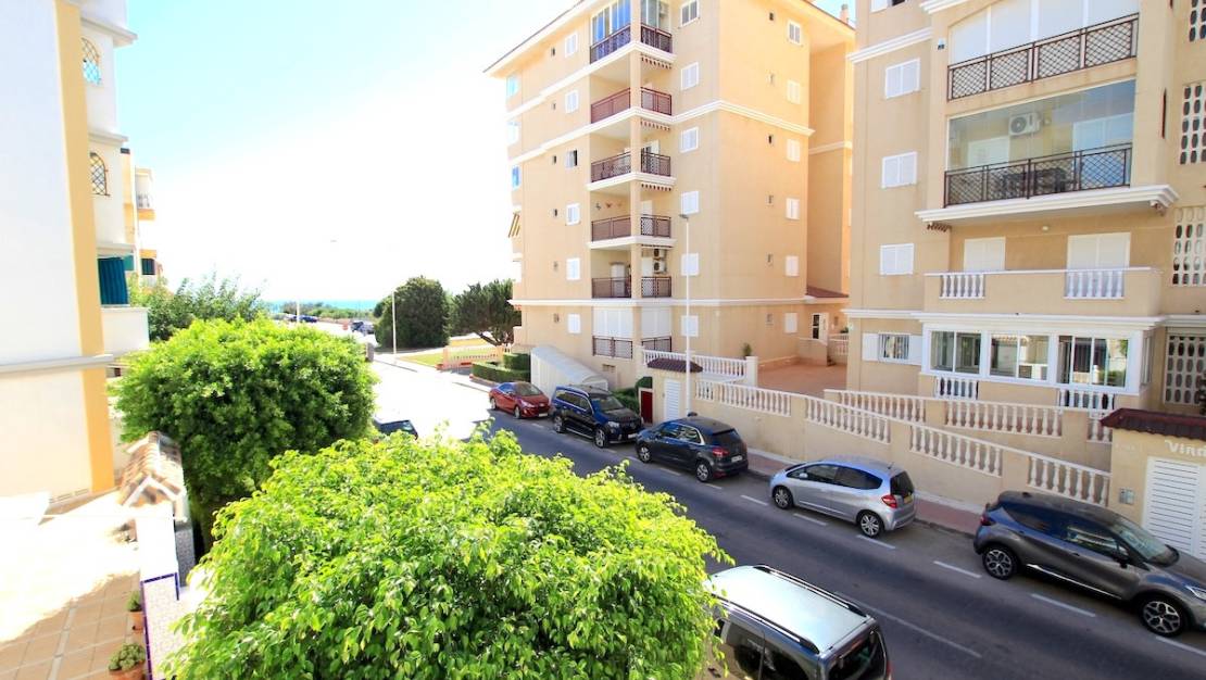 Sale - Apartment - Torrevieja - La Mata