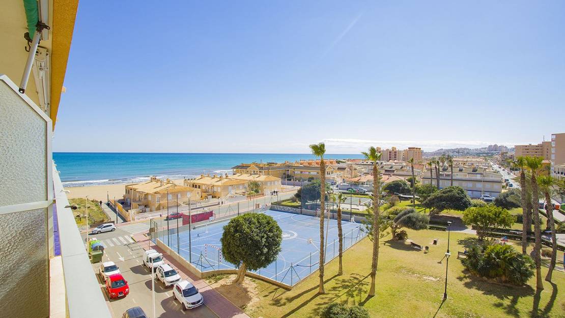Sale - Apartment - Torrevieja - La Mata