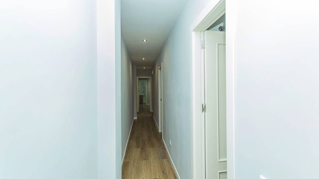 Sale - Apartment - Torrevieja - La Mata