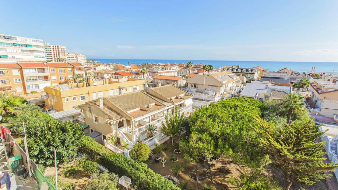 Sale - Apartment - Torrevieja - La Mata