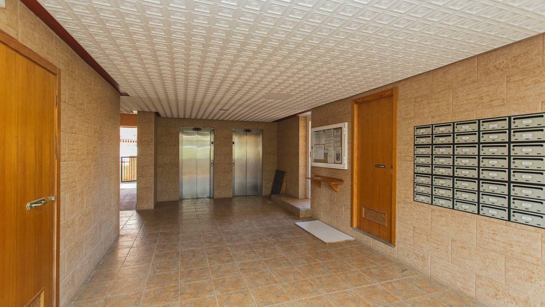 Sale - Apartment - Torrevieja - La Mata