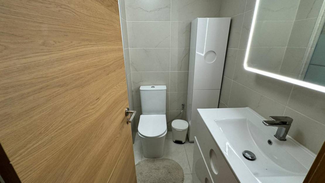 Sale - Apartment - Torrevieja - La Mata