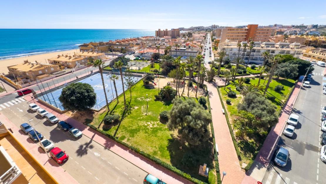 Sale - Apartment - Torrevieja - La Mata