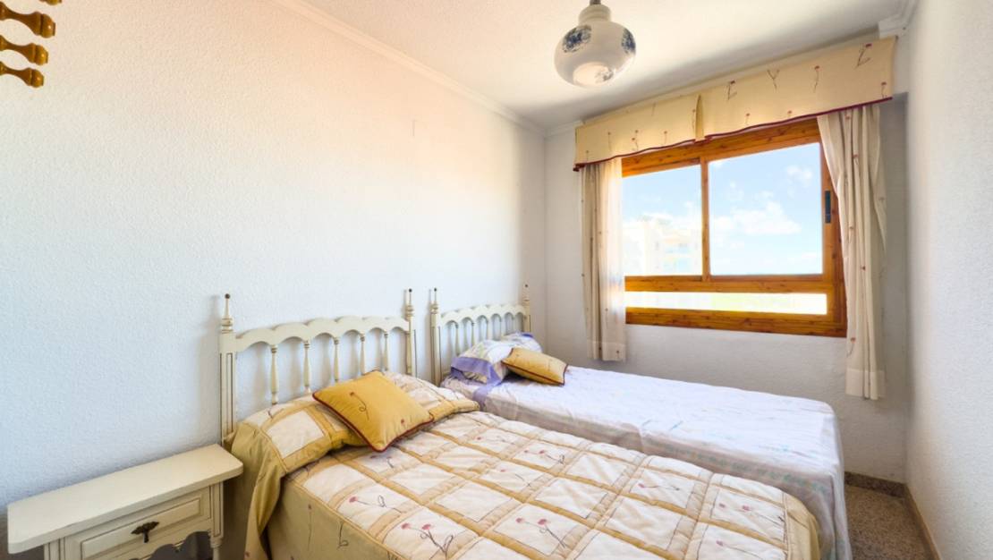 Sale - Apartment - Torrevieja - La Mata