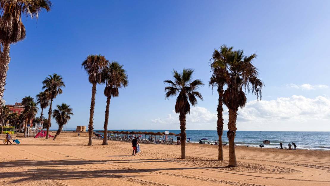 Sale - Apartment - Torrevieja - La Mata