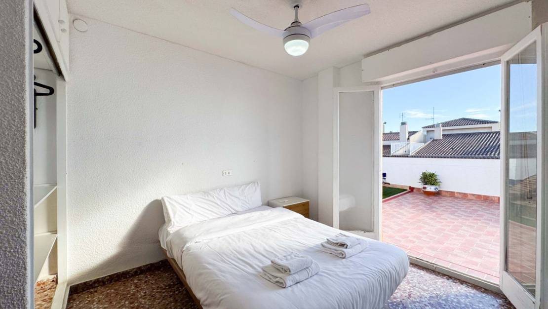 Sale - Apartment - Torrevieja - La Mata