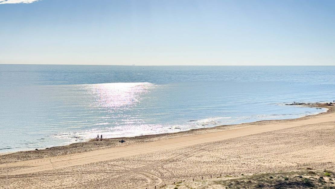 Sale - Apartment - Torrevieja - La Mata