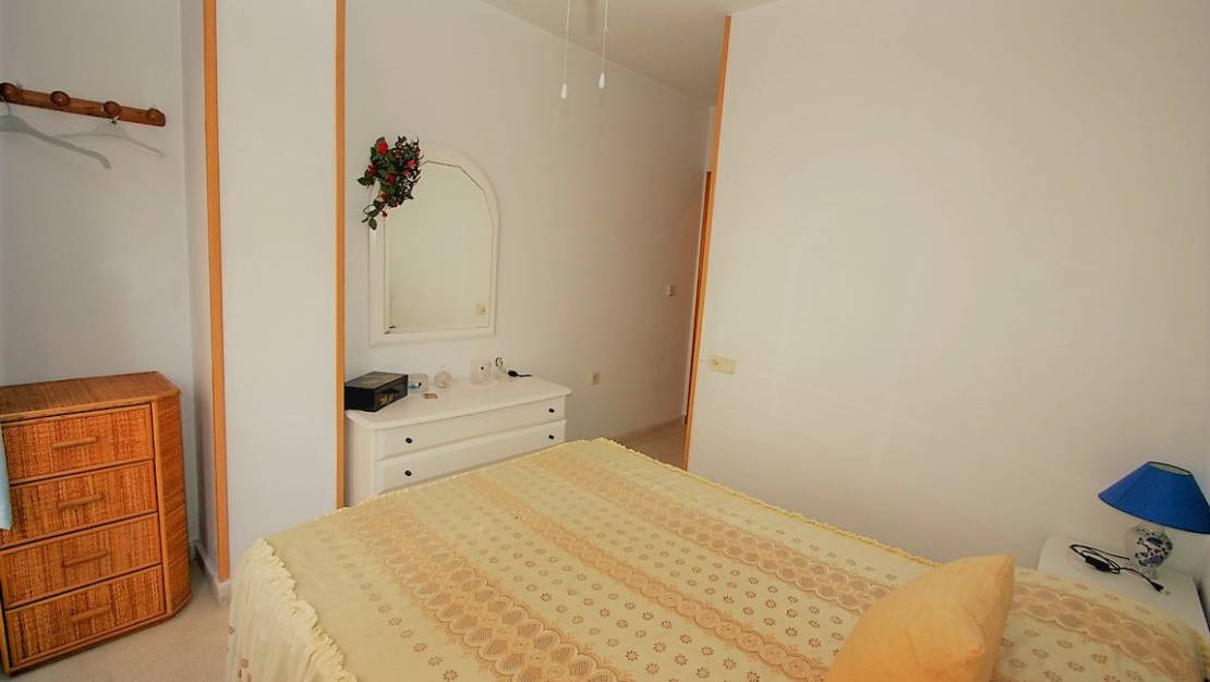 Sale - Apartment - Torrevieja - La Mata