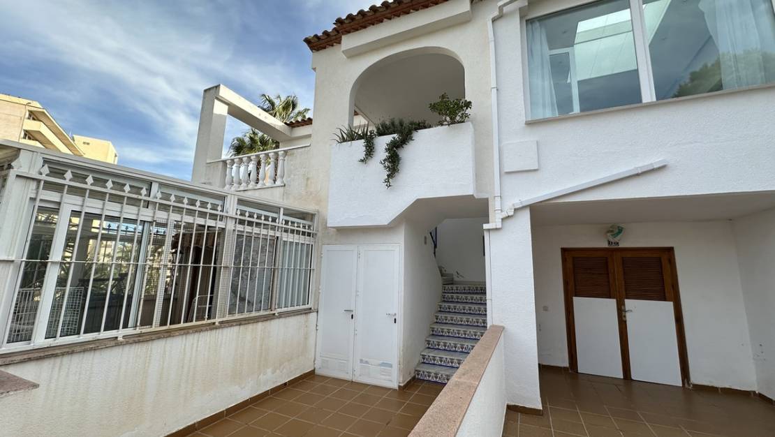 Sale - Apartment - Torrevieja - La Mata