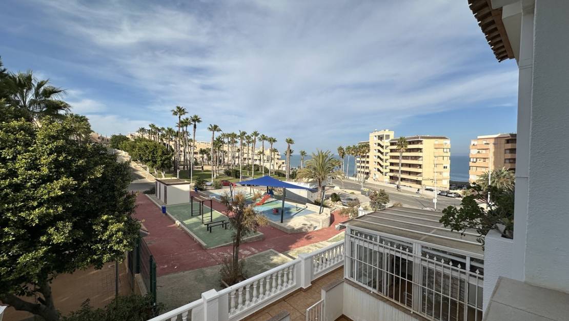 Sale - Apartment - Torrevieja - La Mata