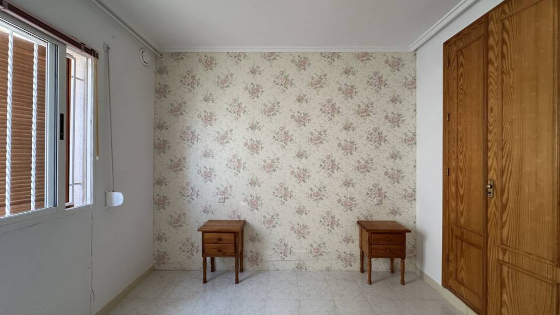 Sale - Apartment - Torrevieja - La Mata