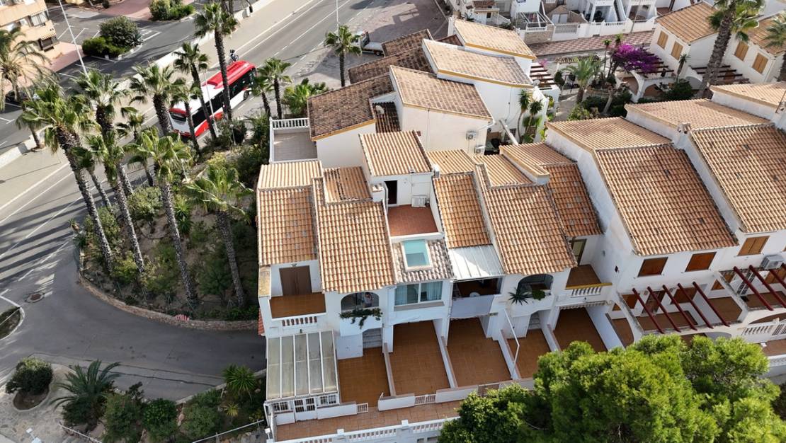 Sale - Apartment - Torrevieja - La Mata