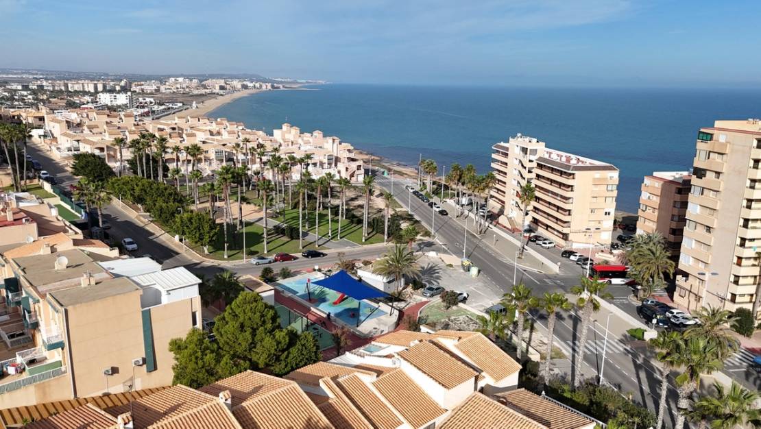 Sale - Apartment - Torrevieja - La Mata