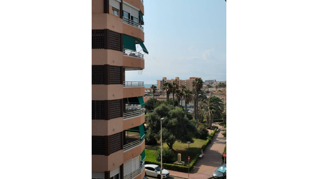 Sale - Apartment - Torrevieja - La Mata