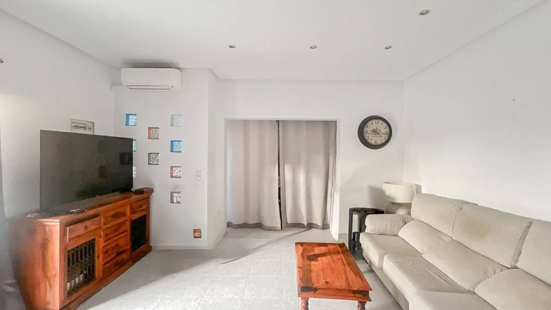 Sale - Apartment - Torrevieja - La Mata