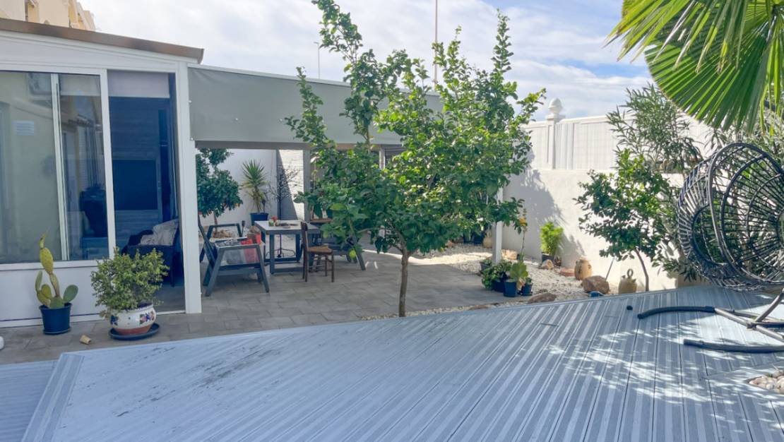 Sale - Apartment - Torrevieja - La Mata