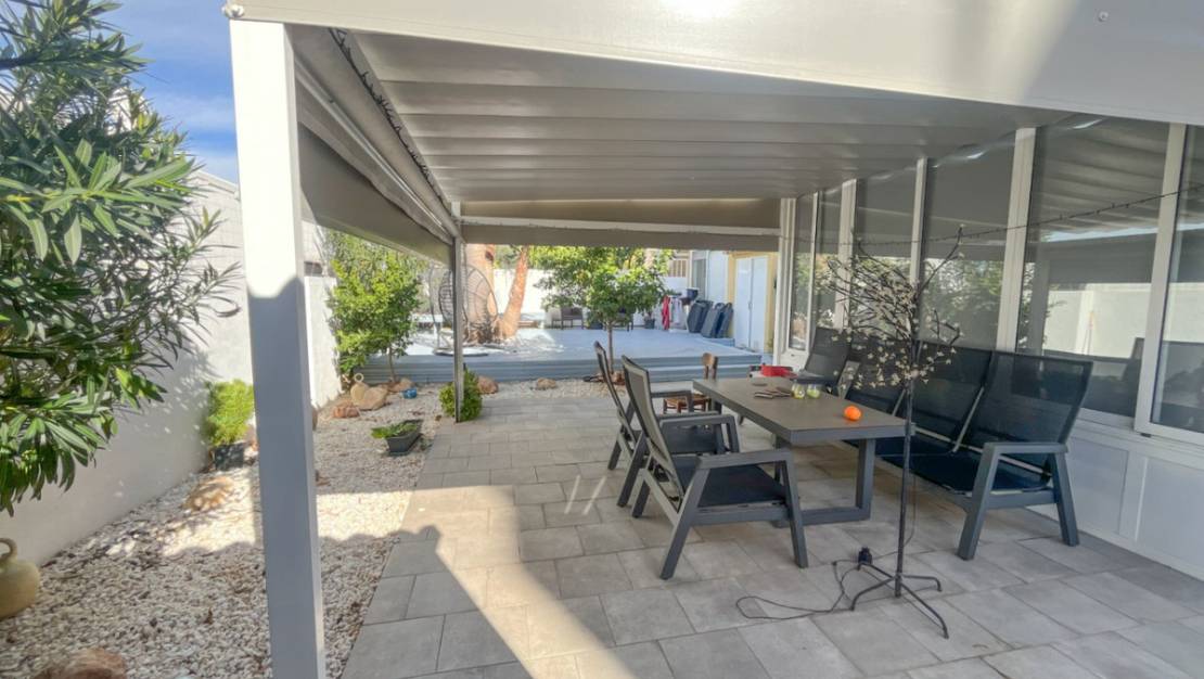 Sale - Apartment - Torrevieja - La Mata