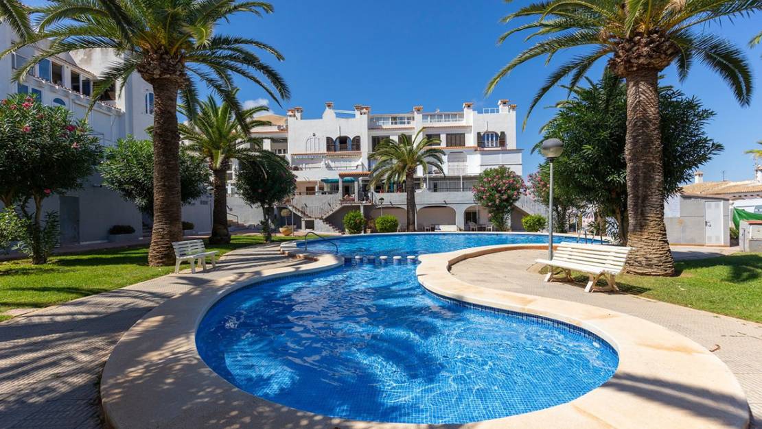 Sale - Apartment - Torrevieja - La Mata