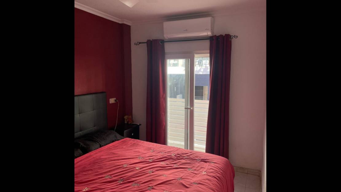 Sale - Apartment - Torrevieja - La Mata