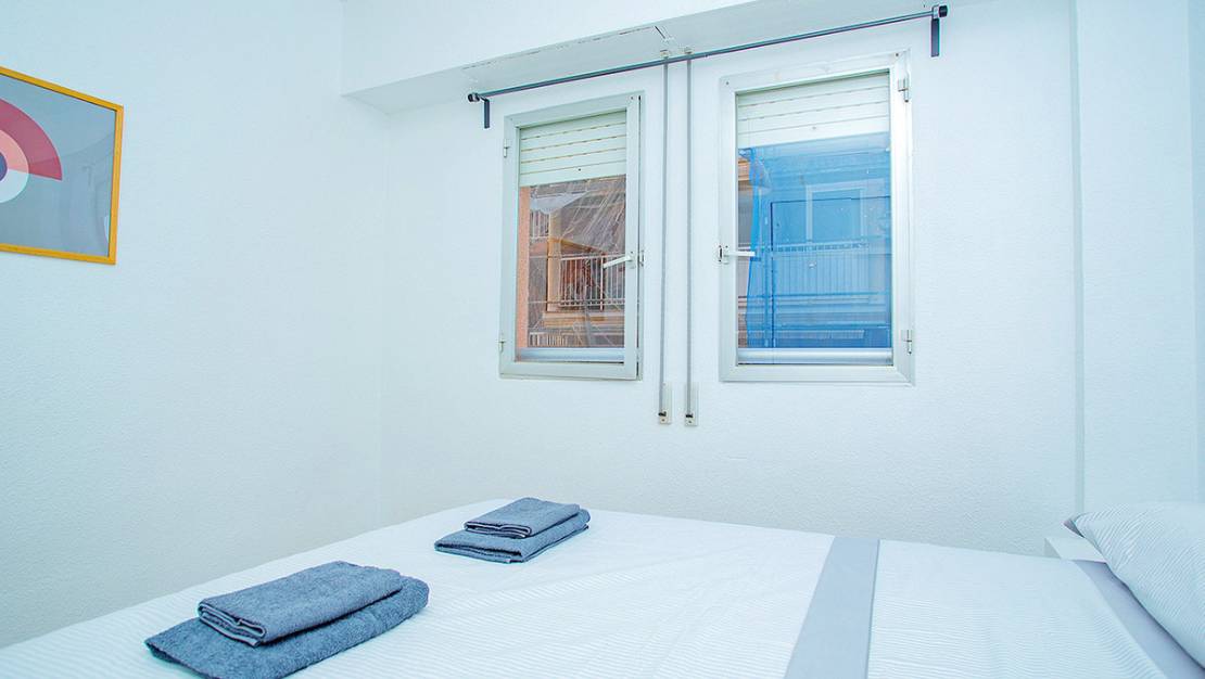 Sale - Apartment - Torrevieja - La Mata