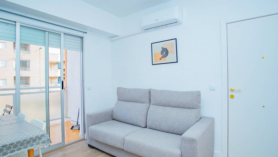 Sale - Apartment - Torrevieja - La Mata