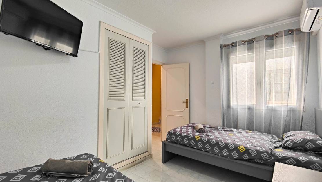 Sale - Apartment - Torrevieja - La Mata